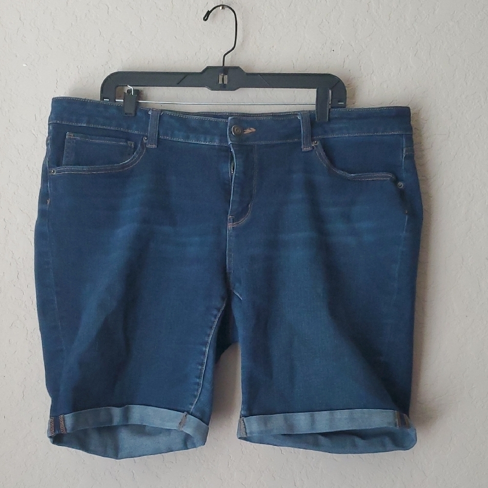 Time And Tru Double Rolled Cuff Mid Rise Bermuda Shorts sz 20